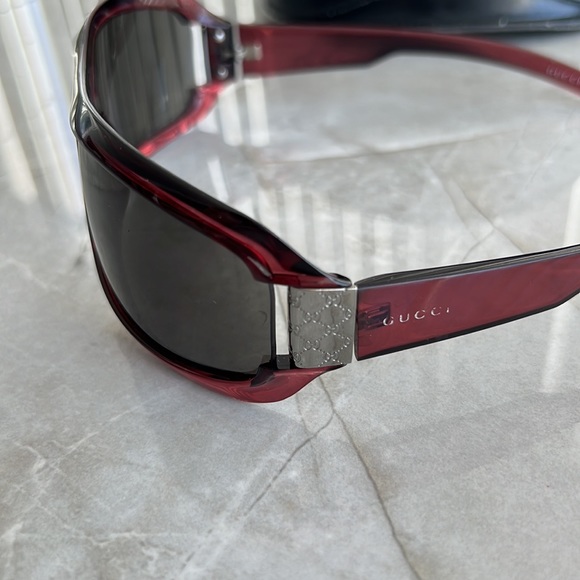 Vintage Gucci Sunglasses - Picture 3 of 10